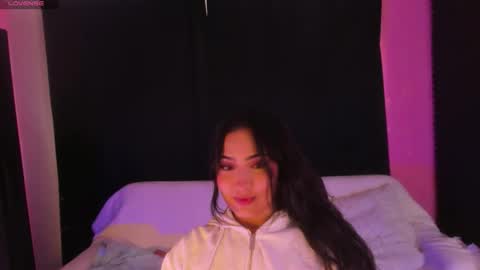 Snapshot of rosario215_ chatting on 05-11-26, 04:04 Rosario online show from 05-11-26, 04:04