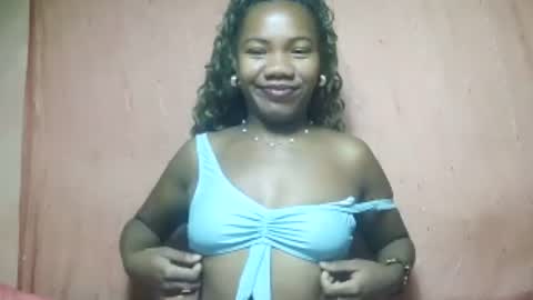 Snapshot of rose9794 chatting on 06-21-26, 04:59 Rose9794 online show from 06-21-26, 04:59