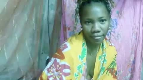 Snapshot of rose9794 chatting on 06-22-26, 12:45 Rose9794 online show from 06-22-26, 12:45