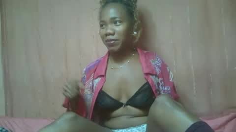 Snapshot of rose9794 chatting on 06-22-26, 02:03 Rose9794 online show from 06-22-26, 02:03