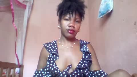 Snapshot of rose9794 chatting on 08-01-26, 11:20 Rose9794 online show from 08-01-26, 11:20
