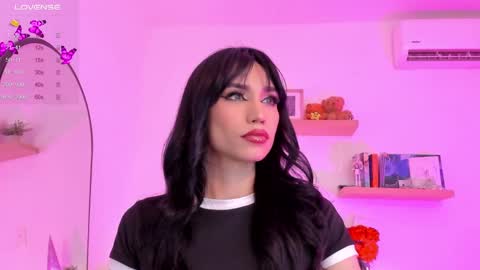 Rose Saenz online show from 12-18-24, 10:24