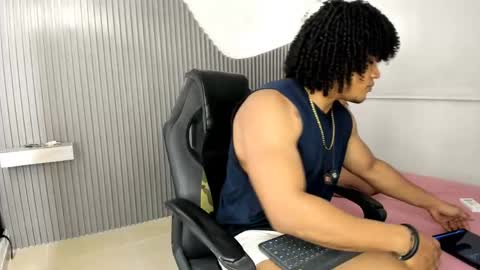 Snapshot of rose_bluet chatting on 05-01-26, 03:00 Rose online show from 05-01-26, 03:00