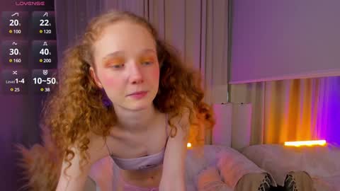 Snapshot of rose_charming_ chatting on 01-26-25, 03:48 Rose online show from 01-26-25, 03:48