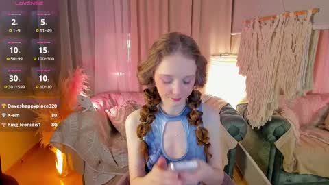 Snapshot of rose_charming_ chatting on 03-02-25, 01:04 Rose online show from 03-02-25, 01:04