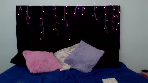 Rose online show from 03-12-25, 04:41