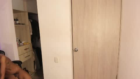 Jhoan Alexis online show from 04-18-26, 11:27