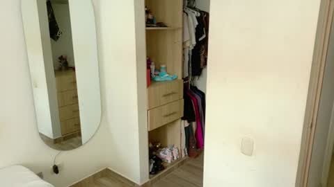 Snapshot of rose_sscott chatting on 06-20-26, 07:16 Jhoan Alexis online show from 06-20-26, 07:16