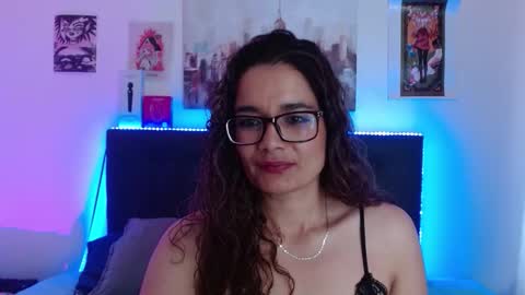 Rose  online show from 11-29-25, 02:53