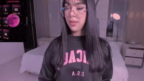 Rose online show from 11-05-25, 01:44