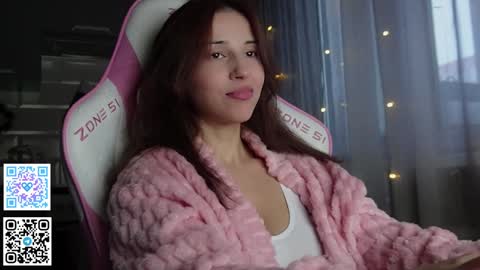 roseess_ online show from 01-19-25, 05:37