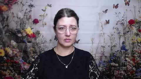 Snapshot of rosehille chatting on 11-26-25, 03:13 RoseHille online show from 11-26-25, 03:13