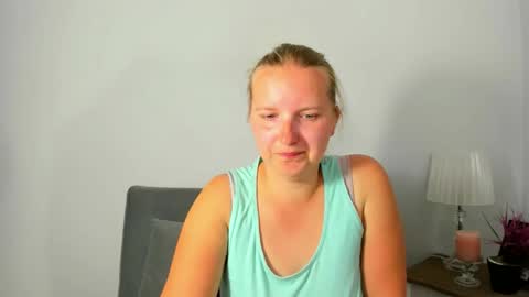 Snapshot of rosehypnotic chatting on 05-28-26, 05:32 Rose online show from 05-28-26, 05:32
