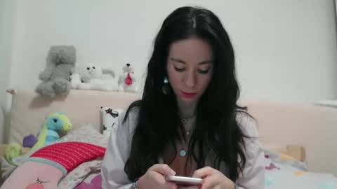 Rose online show from 01-14-25, 12:35