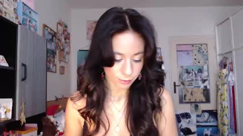 Rose online show from 12-17-25, 01:06