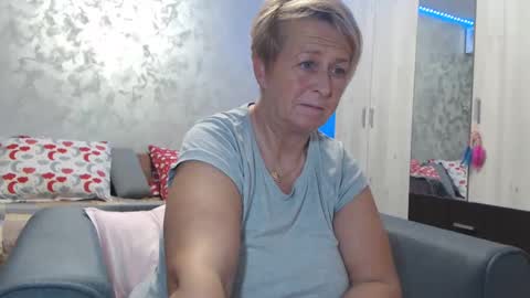 Snapshot of roses_and_lillies chatting on 12-06-24, 10:08 Lovepinklilly online show from 12-06-24, 10:08