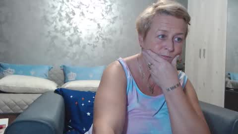 Snapshot of roses_and_lillies chatting on 03-07-25, 05:17 Lovepinklilly online show from 03-07-25, 05:17