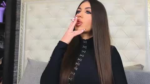 Snapshot of rosevanessa chatting on 01-12-26, 07:24 Gabriela online show from 01-12-26, 07:24