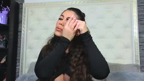 Snapshot of rosevanessa chatting on 02-13-26, 07:26 Gabriela online show from 02-13-26, 07:26