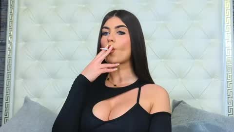 Snapshot of rosevanessa chatting on 05-26-26, 07:37 Gabriela online show from 05-26-26, 07:37