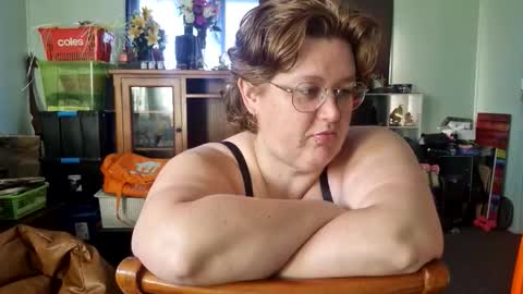 Rosey online show from 11-25-25, 08:53