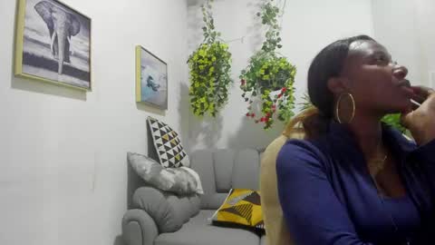 rosi_cooper online show from 05-01-26, 10:42