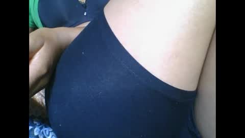 rosia685234 online show from 09-15-25, 07:36