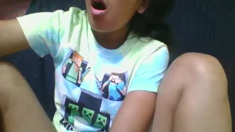 rosia685234 online show from 03-15-26, 08:42