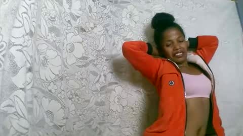 Snapshot of rosiahot1 chatting on 11-01-25, 08:22 rosia online show from 11-01-25, 08:22