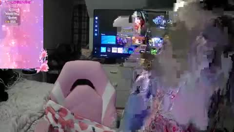 Snapshot of rosie8965804 chatting on 10-26-25, 01:06 rosie8965804 online show from 10-26-25, 01:06