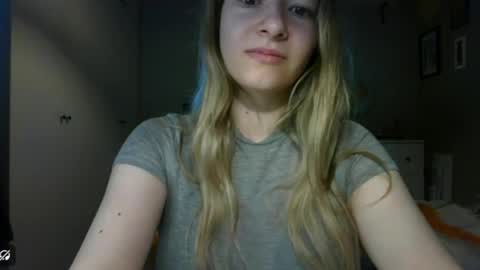 Snapshot of rosie_june chatting on 06-04-26, 06:52 Rosie online show from 06-04-26, 06:52