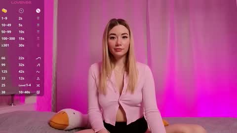 Snapshot of rosie_mac chatting on 03-27-26, 02:50 Rosie online show from 03-27-26, 02:50