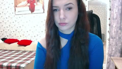 Snapshot of rosierosa chatting on 02-19-25, 04:01 Rosie is waiting for YOU online show from 02-19-25, 04:01