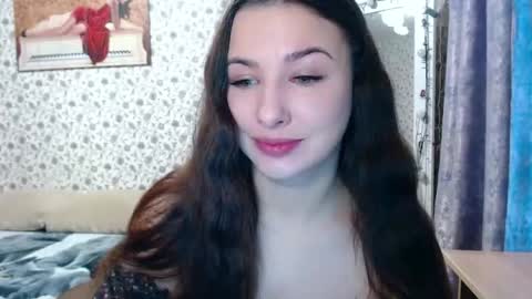 Snapshot of rosierosa chatting on 10-15-25, 04:56 Rosie is waiting for YOU online show from 10-15-25, 04:56