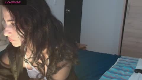 Snapshot of ross_bakerhot chatting on 01-12-26, 02:33 Ross BakerHot online show from 01-12-26, 02:33