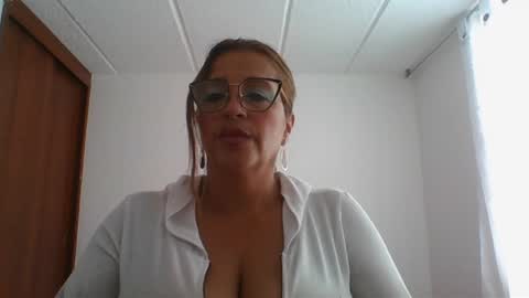 Snapshot of rossanalionheart chatting on 01-06-25, 07:56 Rossana online show from 01-06-25, 07:56