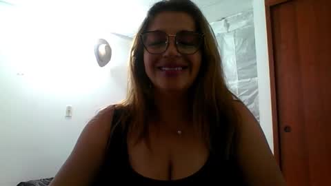 Snapshot of rossanalionheart chatting on 03-08-25, 10:34 Rossana online show from 03-08-25, 10:34