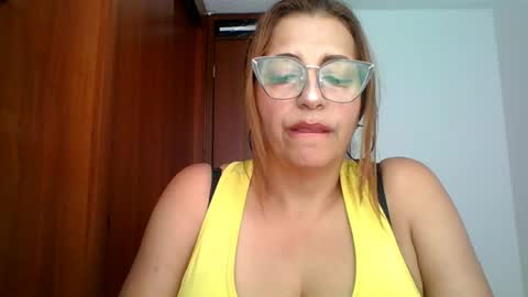 Rossana  online show from 04-19-26, 06:10