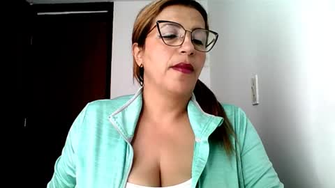 Rossana  online show from 06-07-26, 12:09