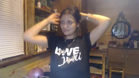 Snapshot of rosse2683 chatting on 09-24-25, 05:27 rosse2683 online show from 09-24-25, 05:27