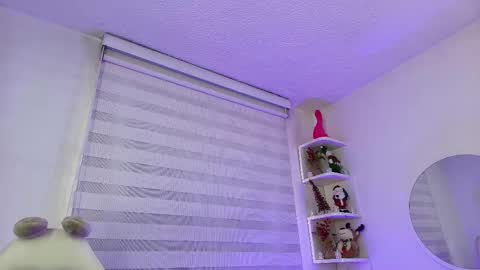   online show from 12-03-25, 12:14