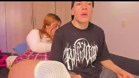 Snapshot of rosse_and_jack23 chatting on 05-31-26, 12:19 rosse and jack online show from 05-31-26, 12:19