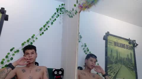 Snapshot of rosse_dredd chatting on 07-17-26, 03:50 Anal for the first time 40000tks online show from 07-17-26, 03:50