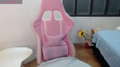 Snapshot of rosse_meyer chatting on 02-08-25, 03:08 MY NAME IS ROSSE online show from 02-08-25, 03:08