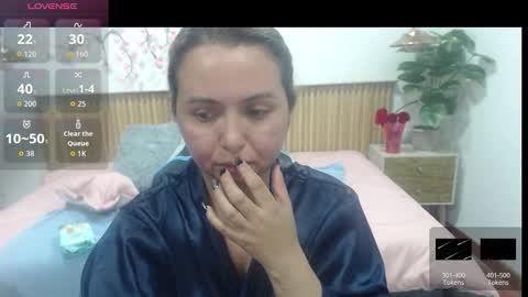 Snapshot of rosse_meyer chatting on 11-05-25, 07:14 MY NAME IS ROSSE online show from 11-05-25, 07:14