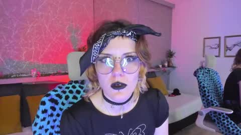 rossiie_hunt_ online show from 03-11-26, 02:56