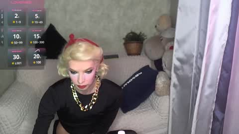 Snapshot of rossir chatting on 12-28-24, 06:50 rossir online show from 12-28-24, 06:50