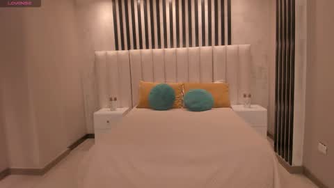 Rossie Rivers online show from 12-15-25, 11:36