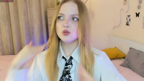 Snapshot of rosy_sigh chatting on 05-27-26, 09:12 Im Luna online show from 05-27-26, 09:12