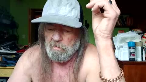 Snapshot of rotorranch chatting on 02-20-26, 09:15 rotorranch online show from 02-20-26, 09:15